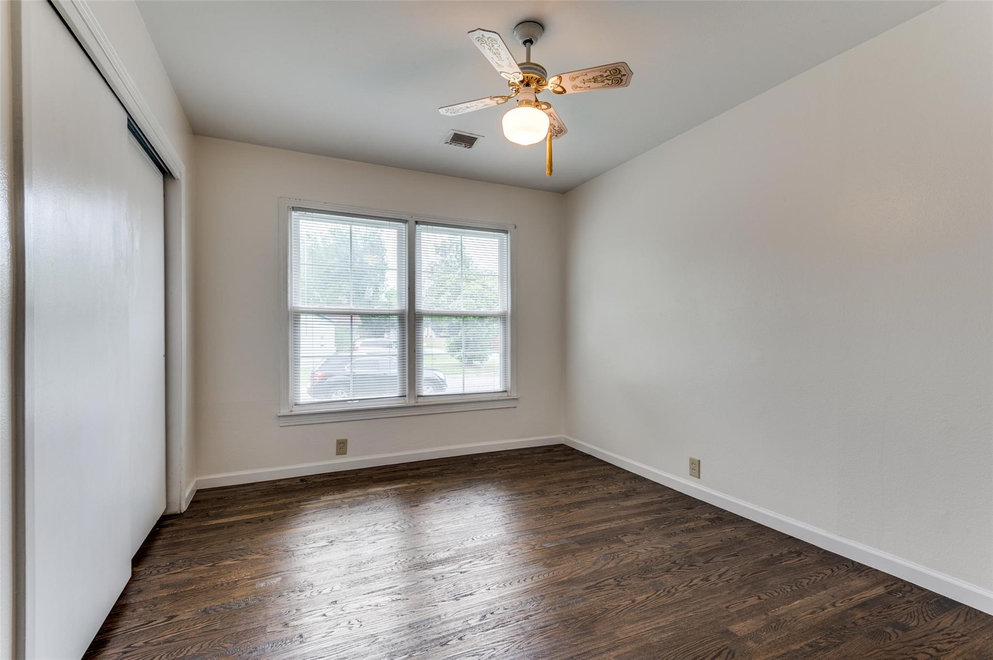 1901 Buck Street Gainesville TX 76240