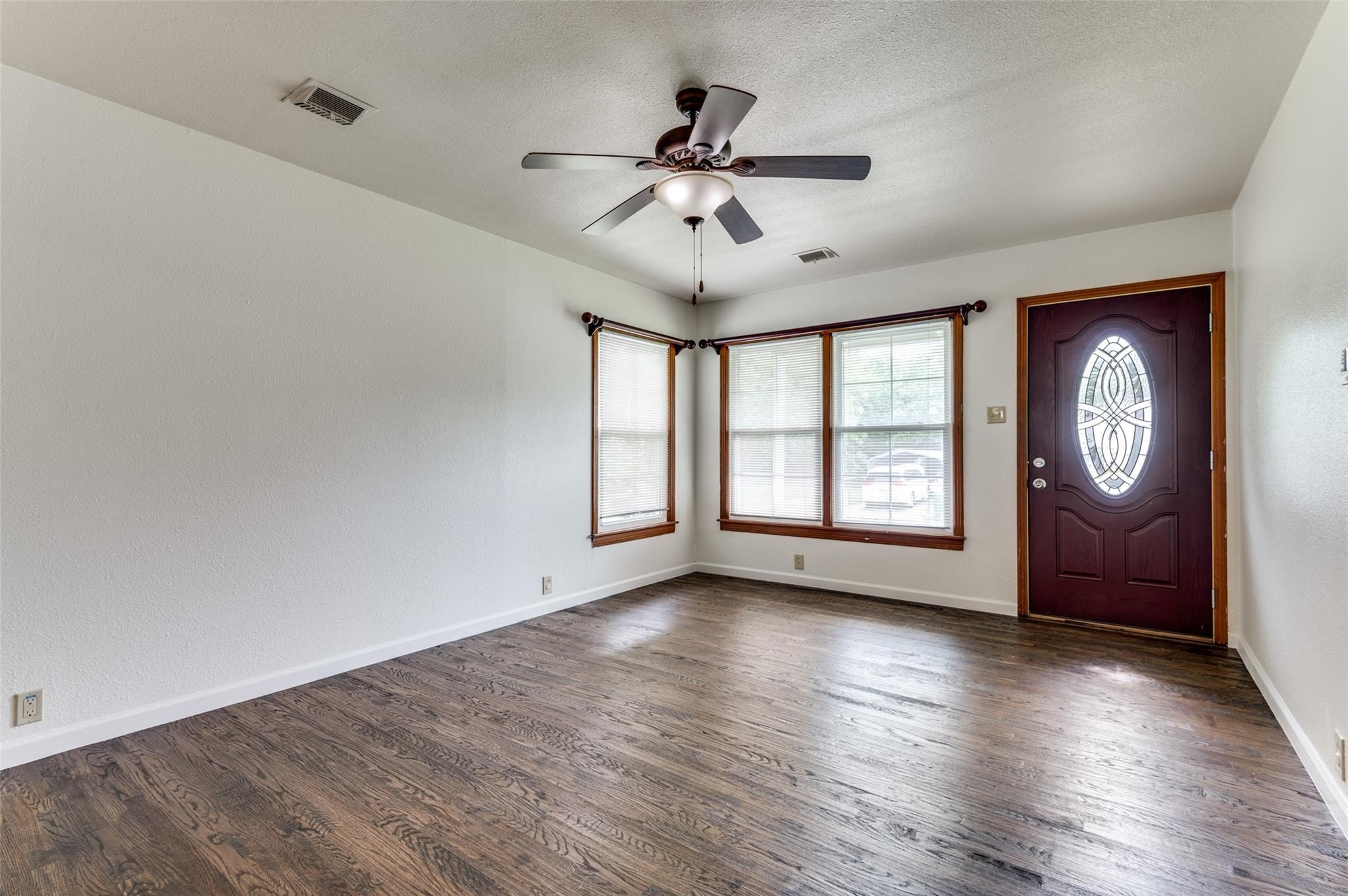 1901 Buck Street Gainesville TX 76240
