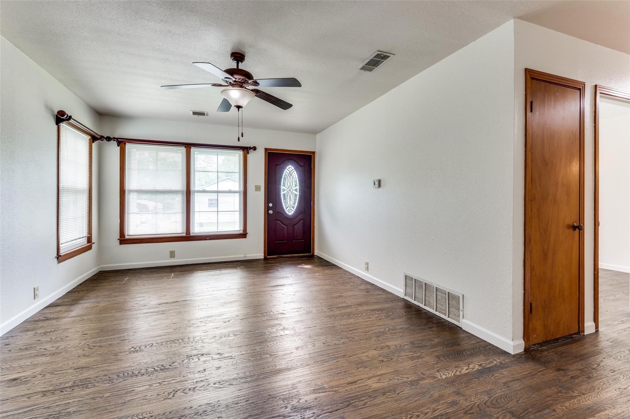 1901 Buck Street Gainesville TX 76240