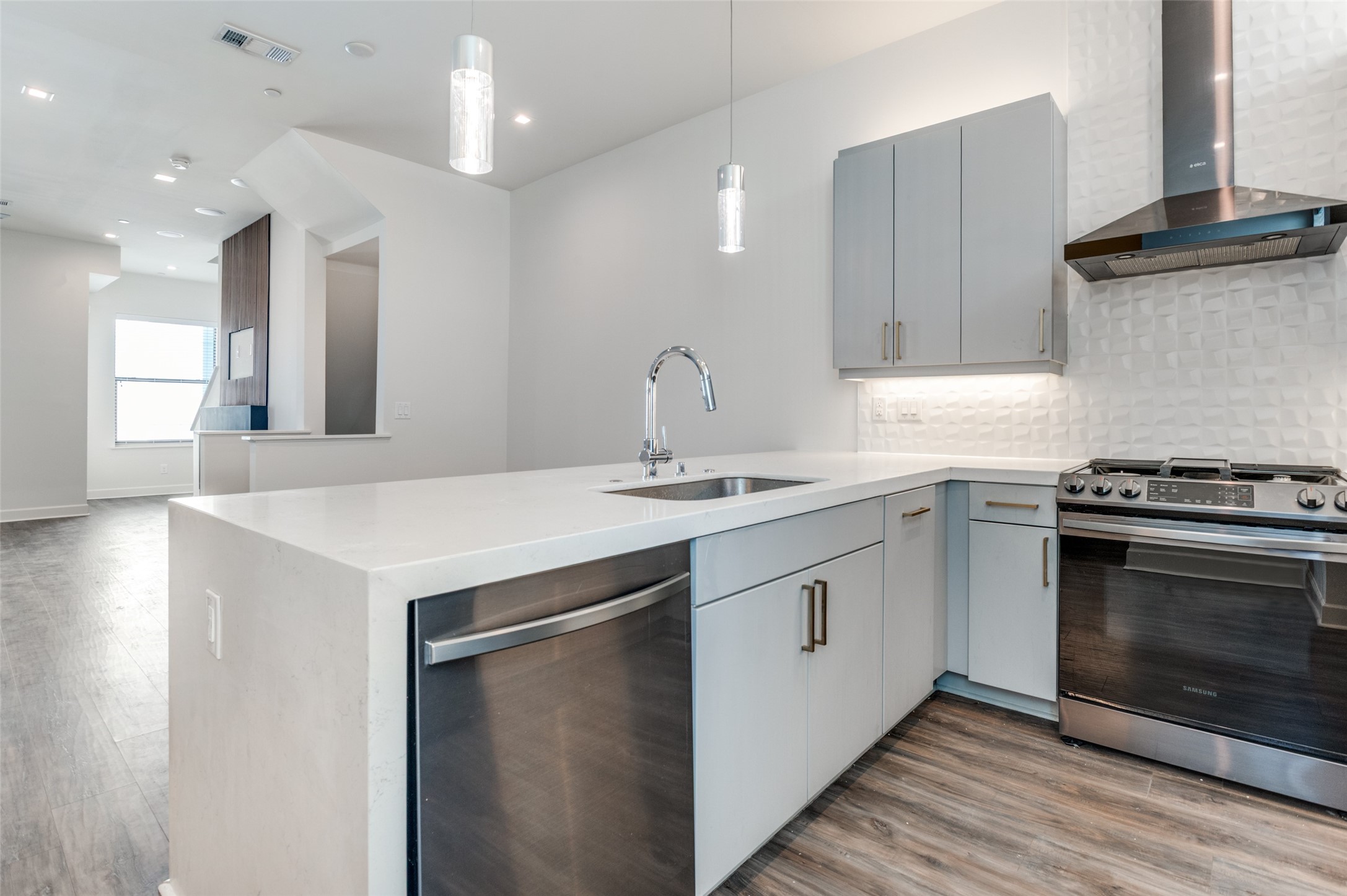 1813 Park Avenue Dallas TX 75215