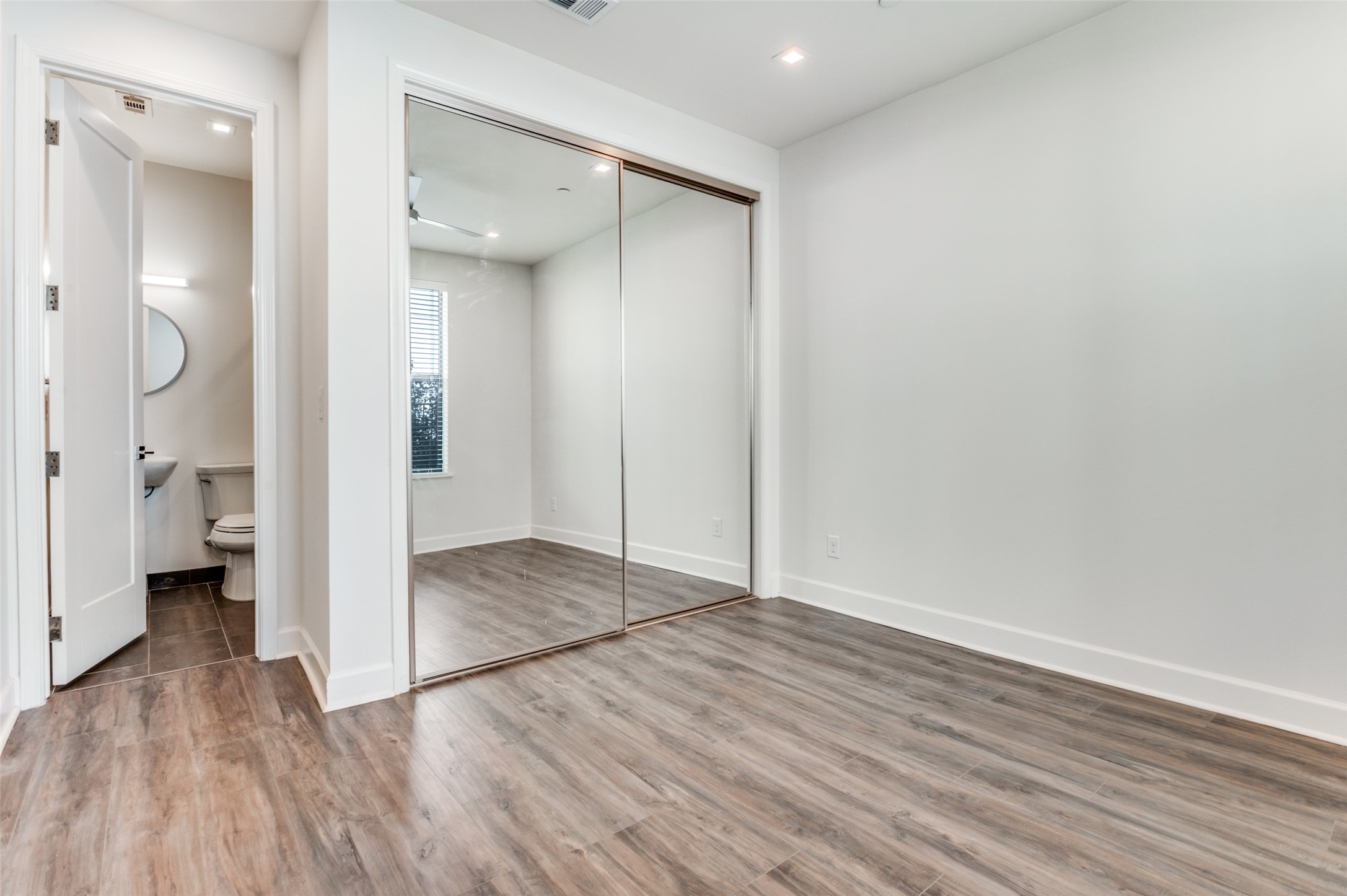 1813 Park Avenue Dallas TX 75215