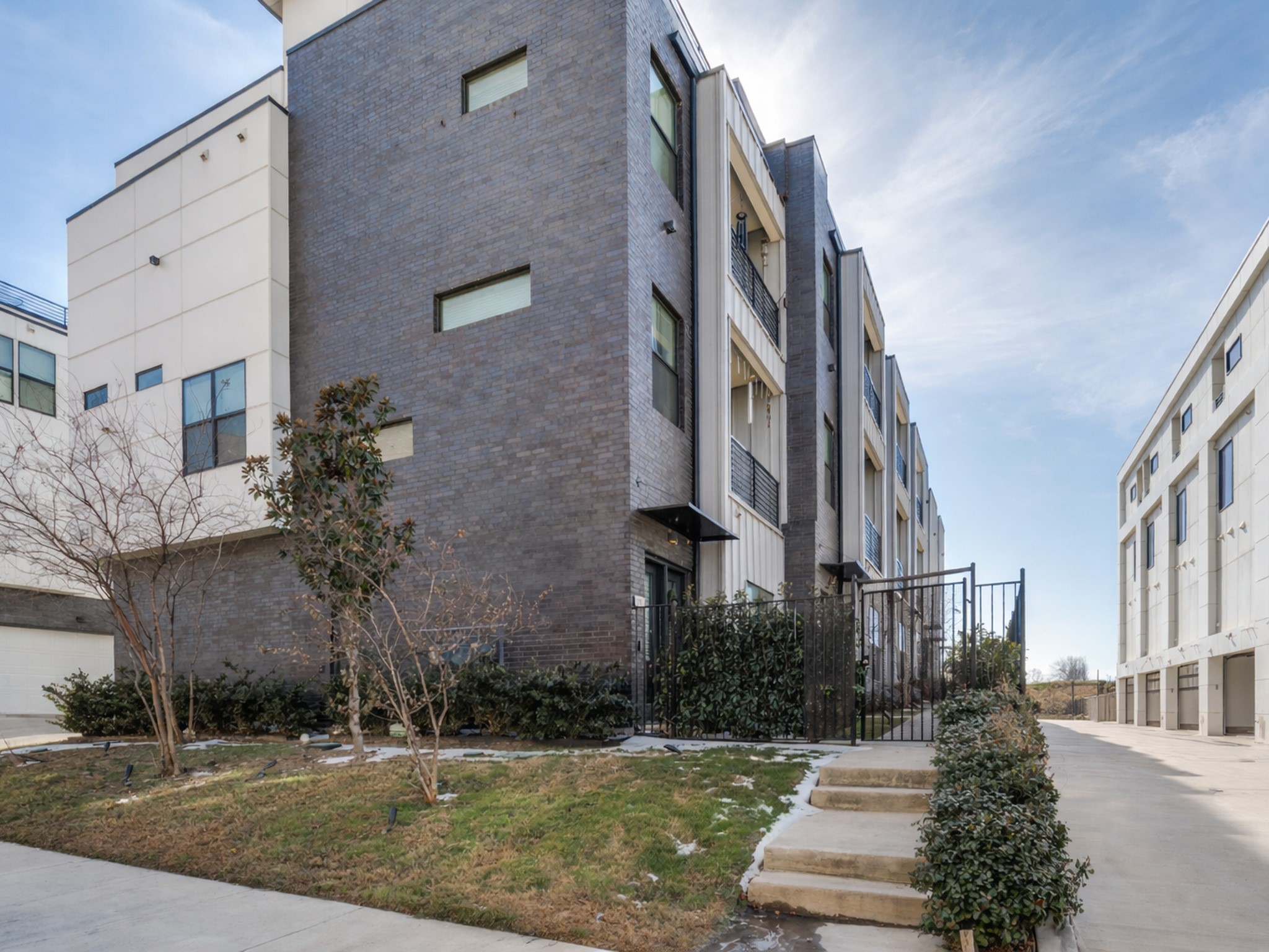 1813 Park Avenue Dallas TX 75215