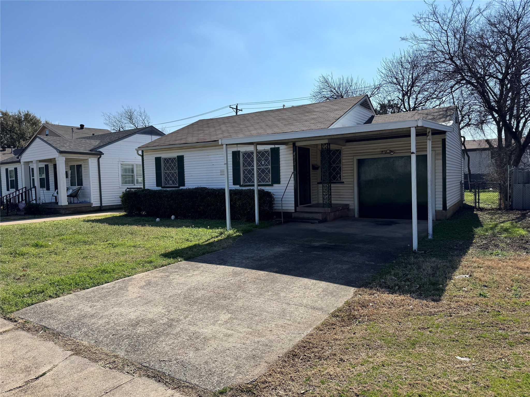 3414 June Drive Dallas TX 75211