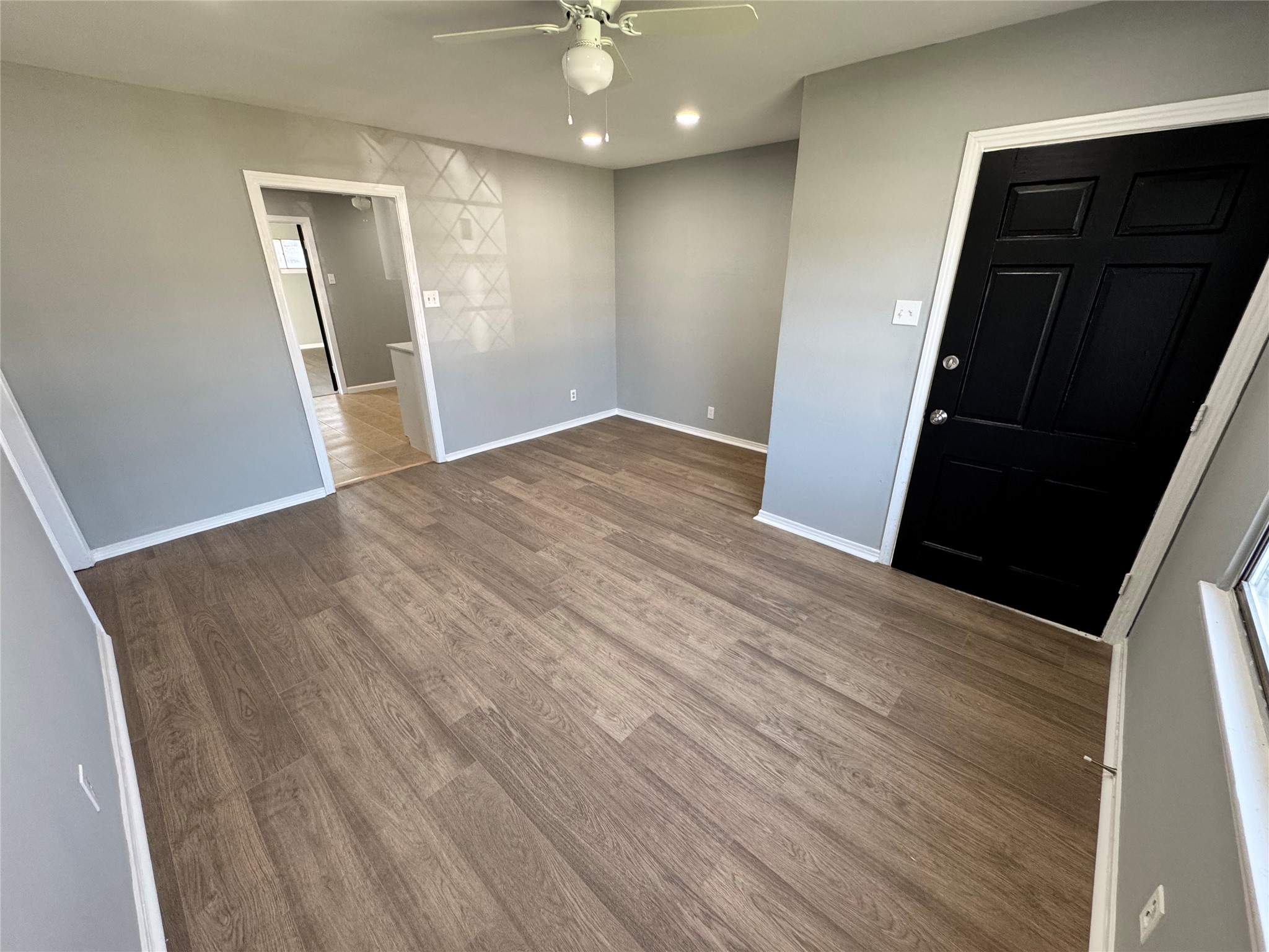 3414 June Drive Dallas TX 75211