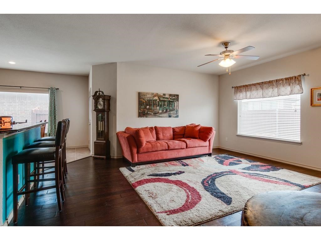 4624 Lazy Oaks Street Fort Worth TX 76244
