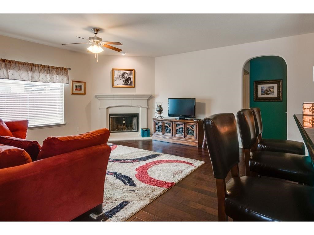 4624 Lazy Oaks Street Fort Worth TX 76244