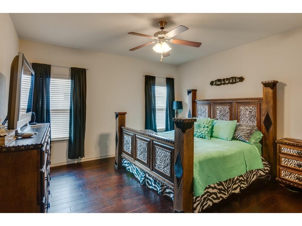 4624 Lazy Oaks Street Fort Worth TX 76244