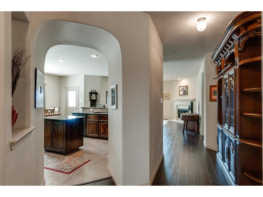 4624 Lazy Oaks Street Fort Worth TX 76244