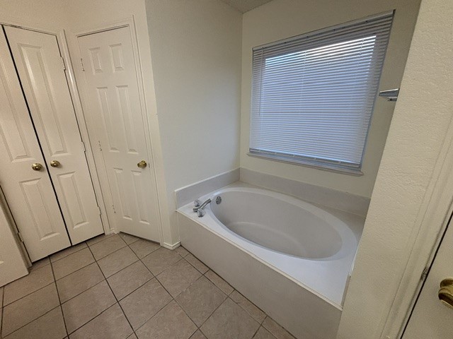 8728 Elbe Trail Fort Worth TX 76118