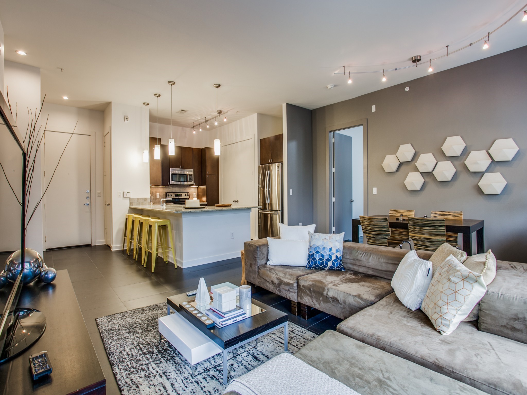 2950 Mckinney Avenue Dallas TX 75204