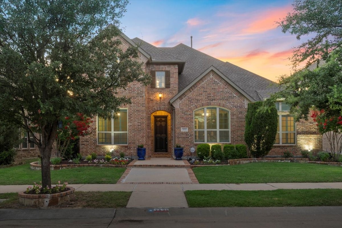 2521 Damsel Bella Boulevard Lewisville TX 75056