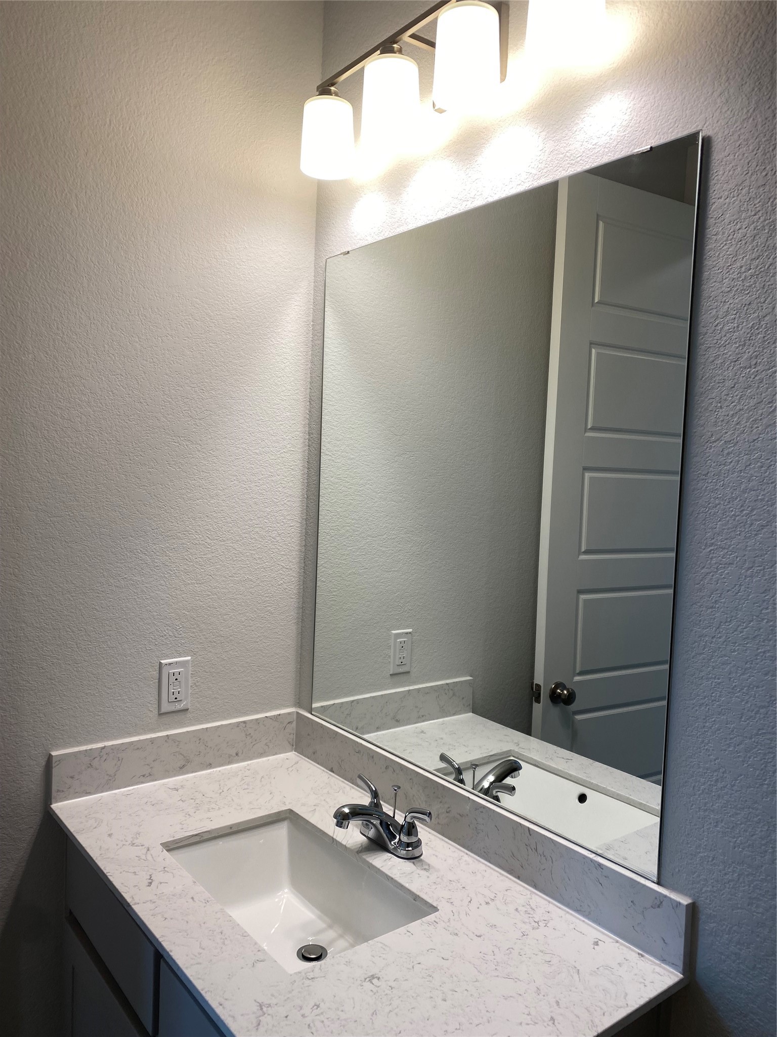 1702 Swayback Lane Mansfield TX 76063