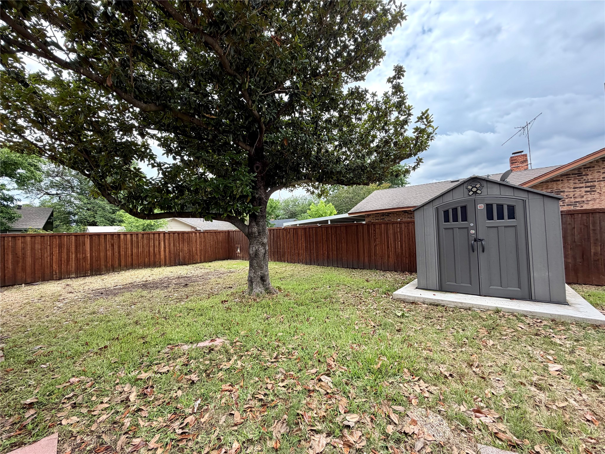 1506 Whiteoak Drive Garland TX 75040