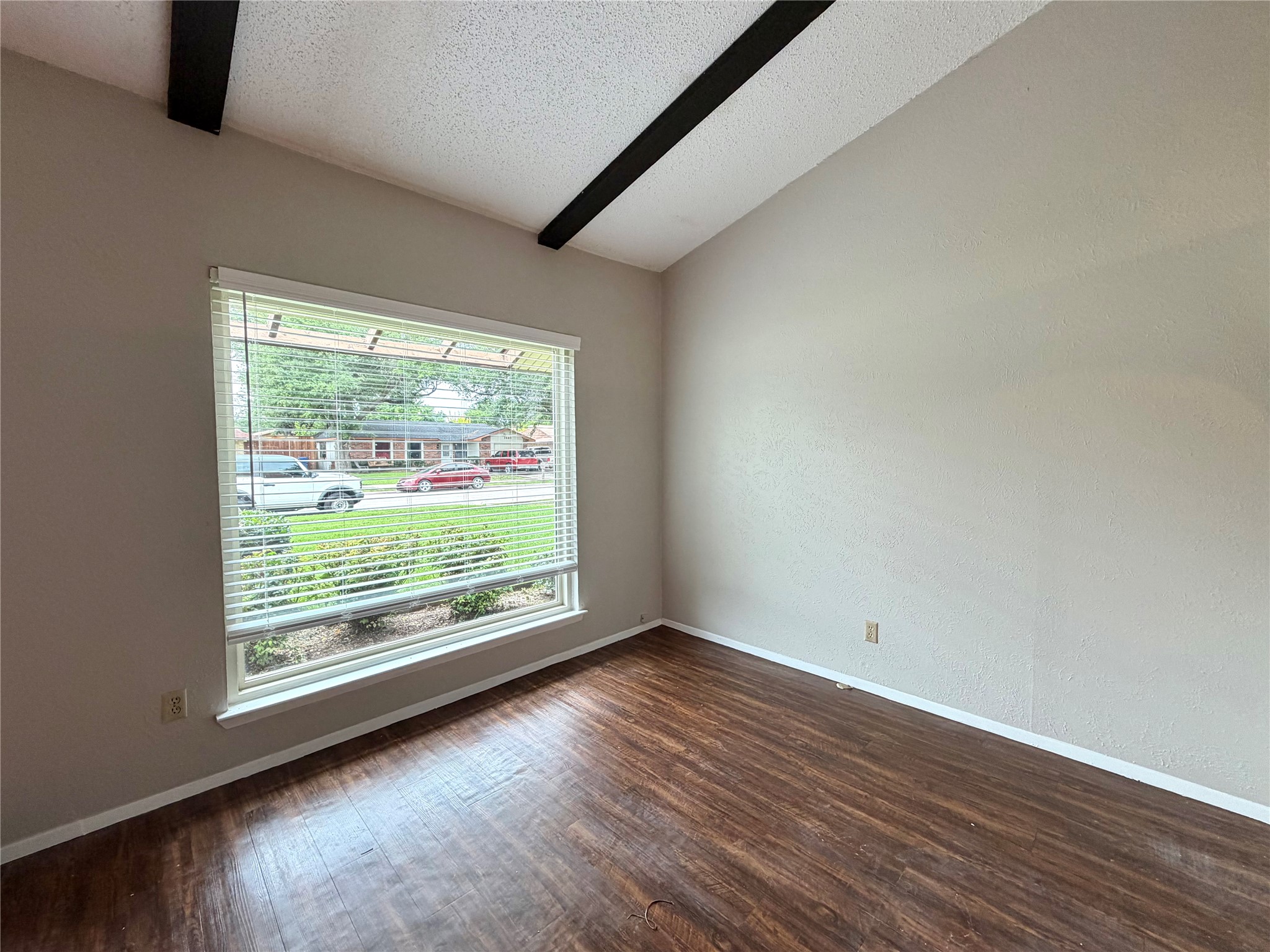 1506 Whiteoak Drive Garland TX 75040