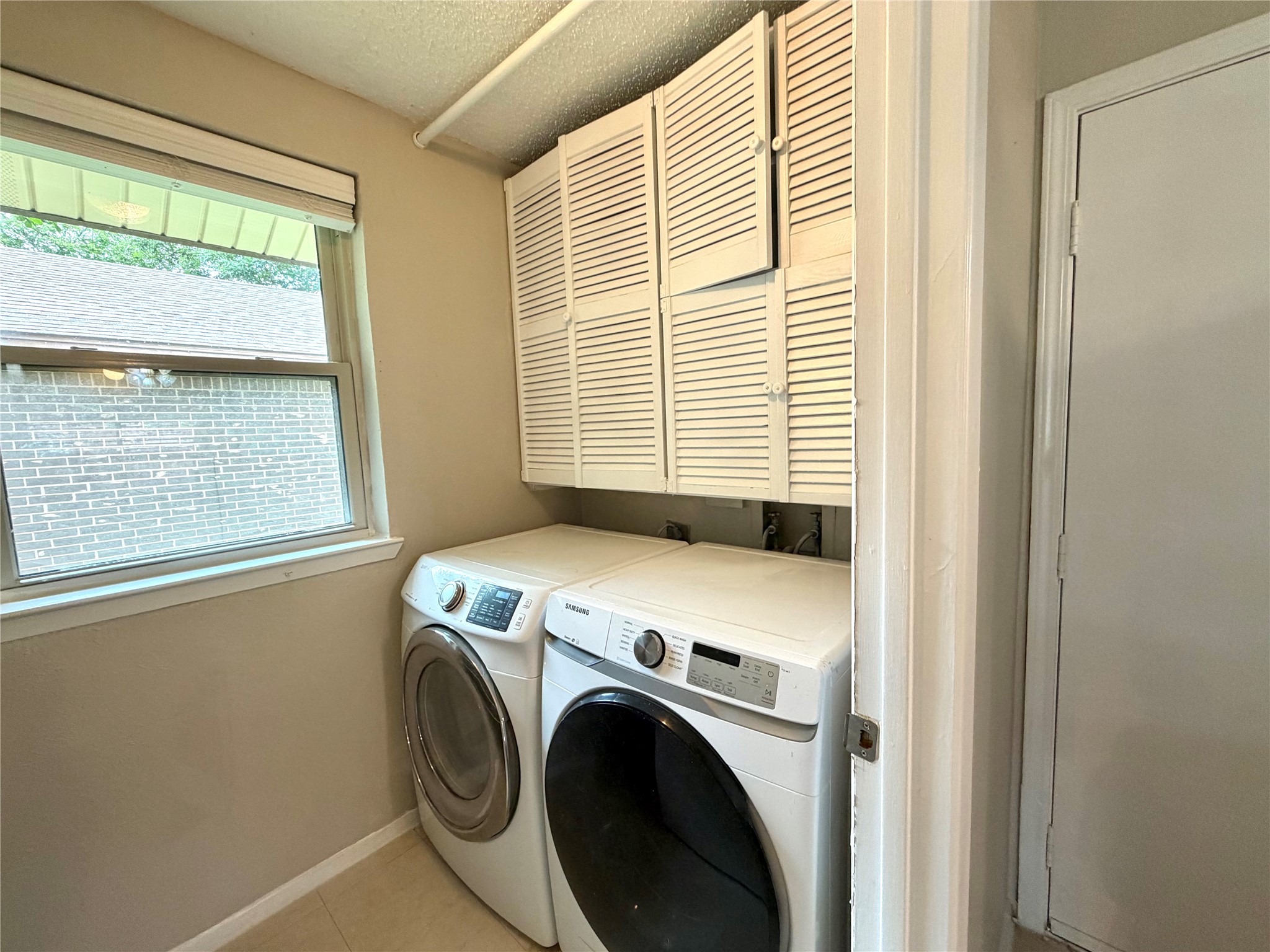 1506 Whiteoak Drive Garland TX 75040