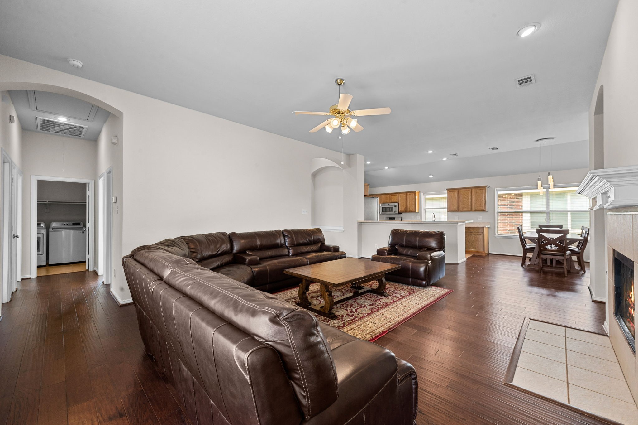 3205 Hamlett Lane Garland TX 75043