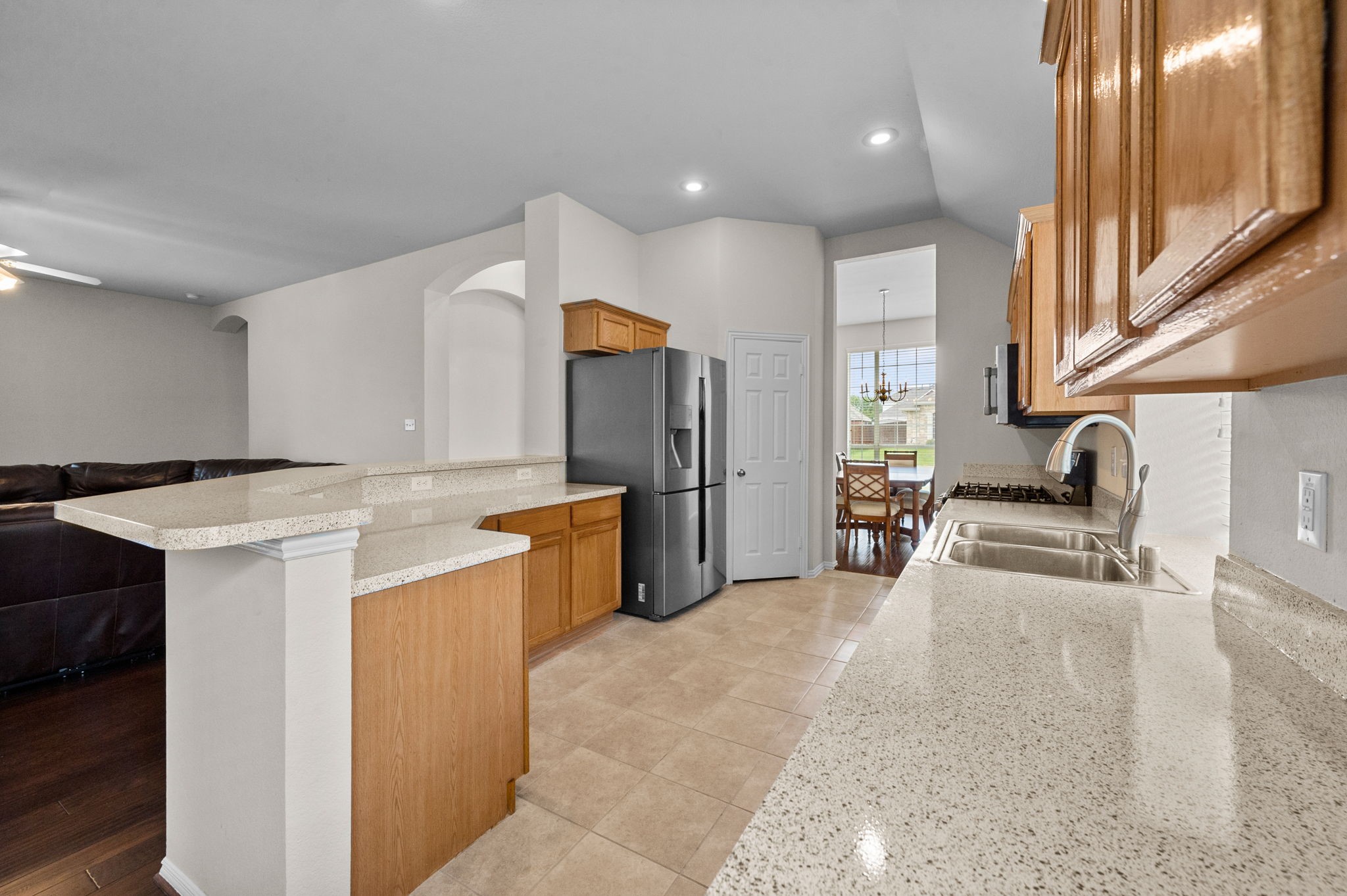 3205 Hamlett Lane Garland TX 75043