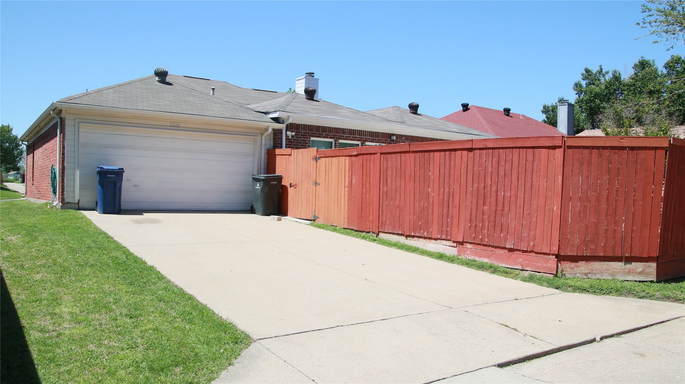 2226 Orchard Trail Garland TX 75040