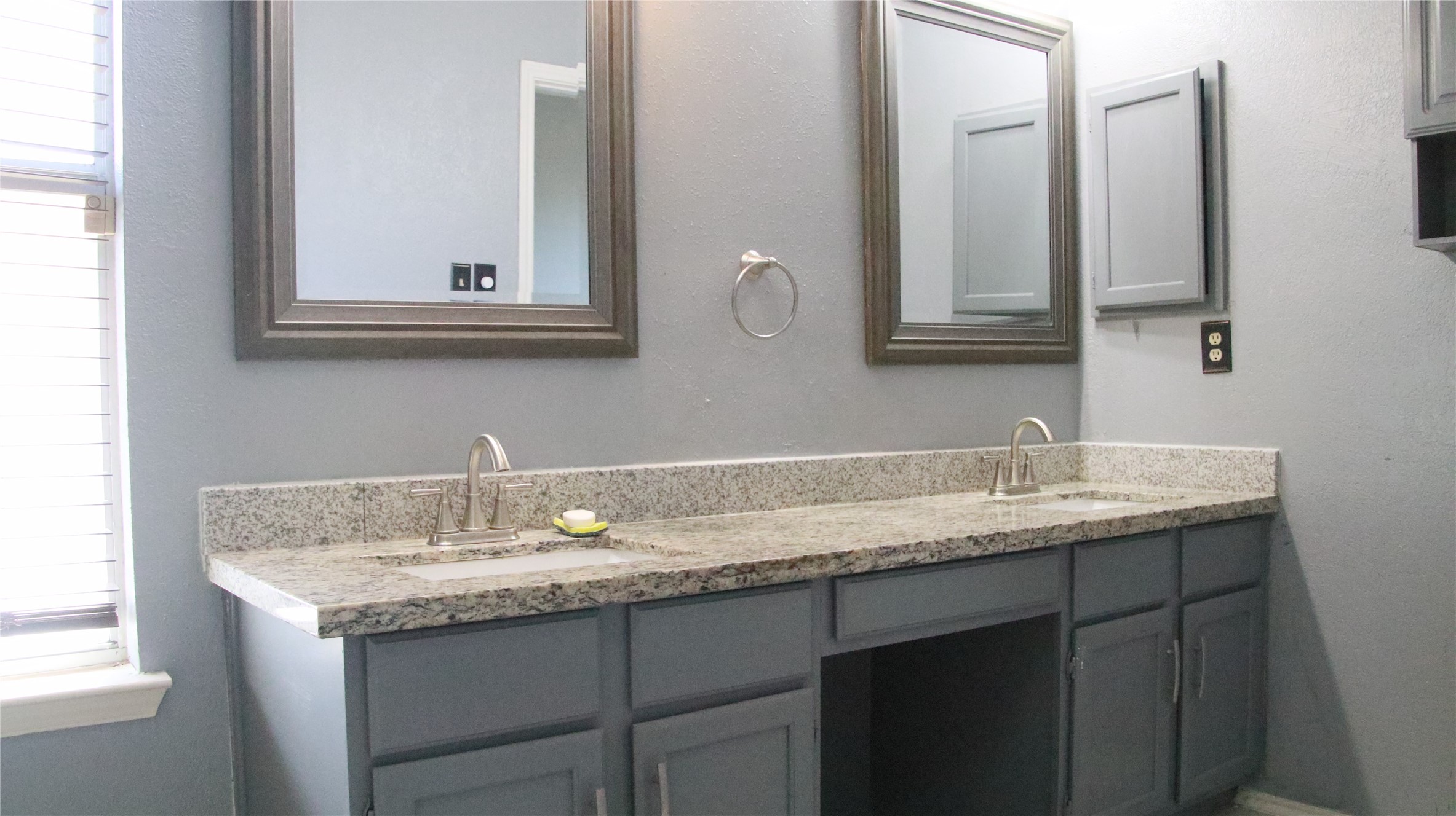 2226 Orchard Trail Garland TX 75040