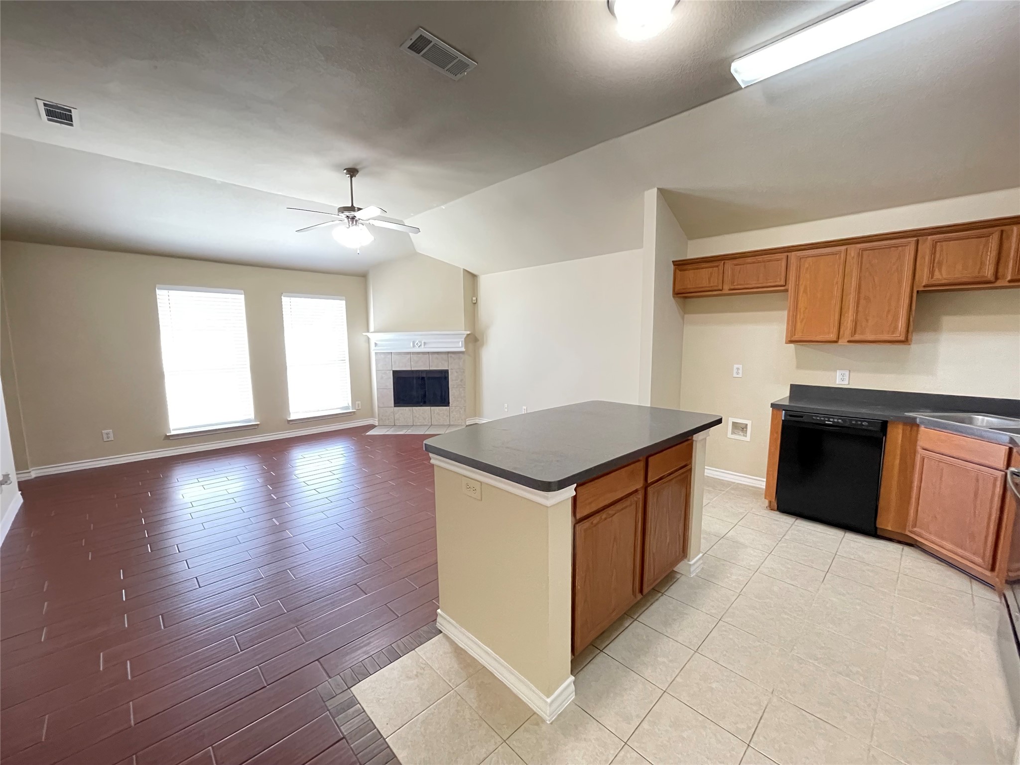 1253 Rosedale Springs Lane Fort Worth TX 76134