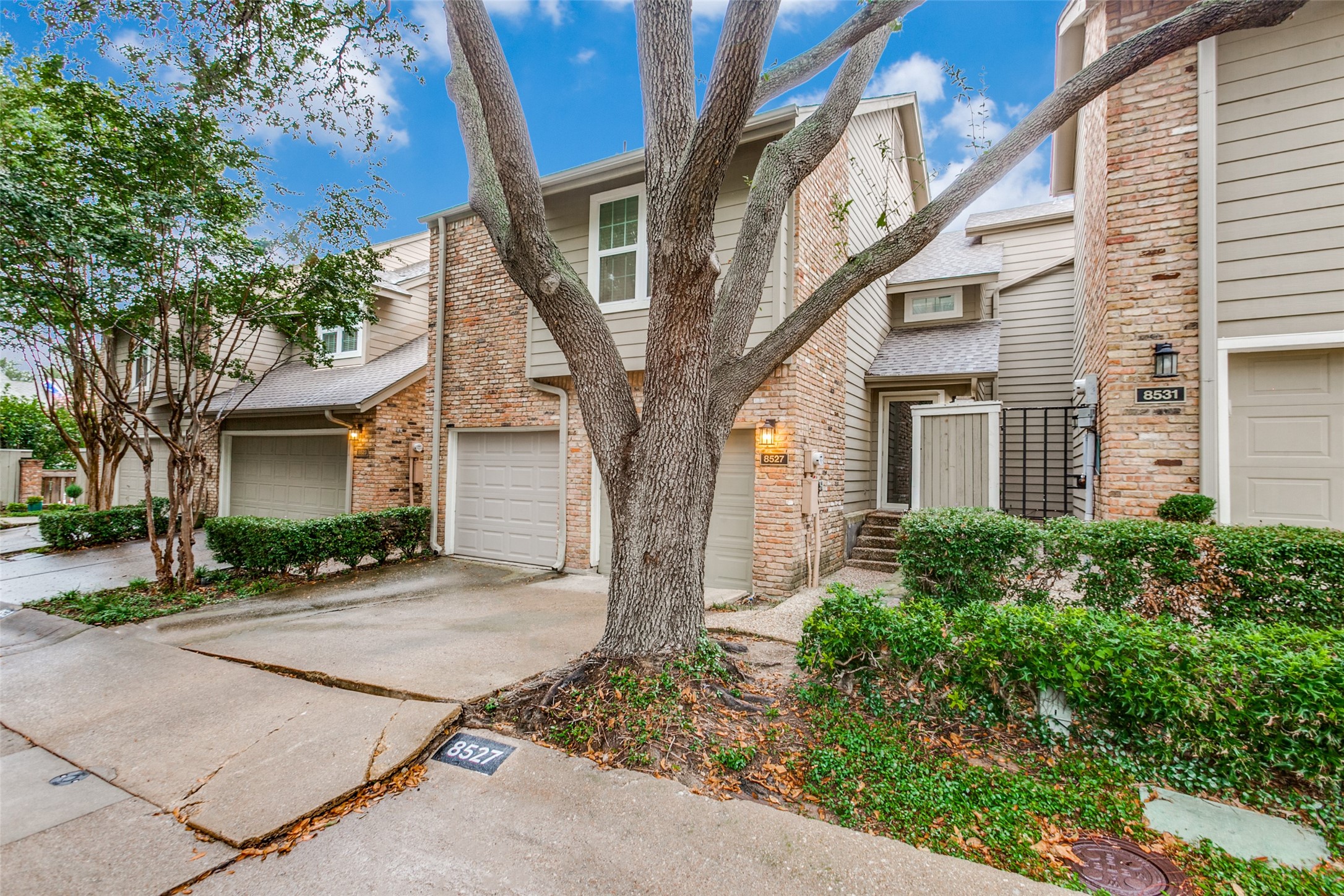 8527 Coppertowne Lane Dallas TX 75243