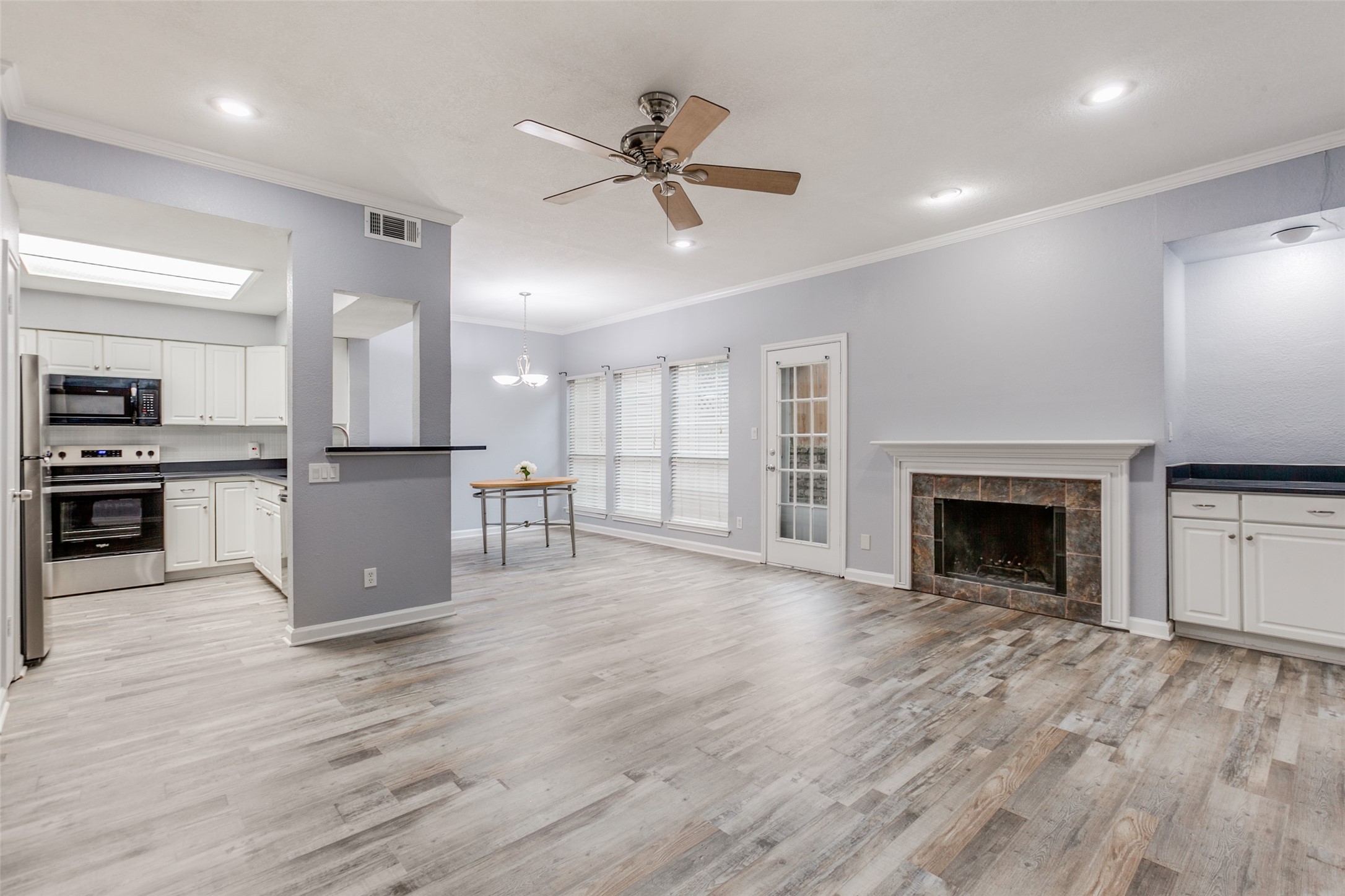 8527 Coppertowne Lane Dallas TX 75243