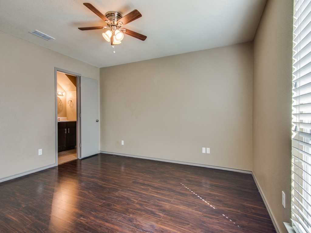 7716 Sable Lane North Richland Hills TX 76182