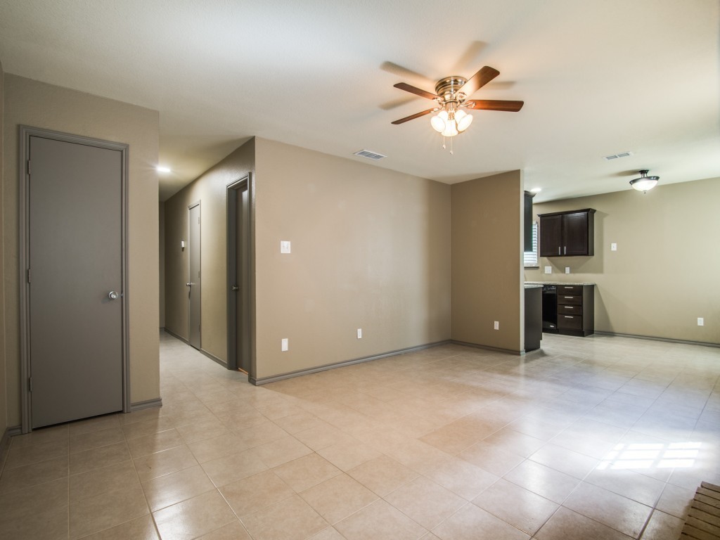 7716 Sable Lane North Richland Hills TX 76182