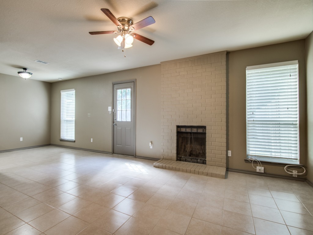 7716 Sable Lane North Richland Hills TX 76182
