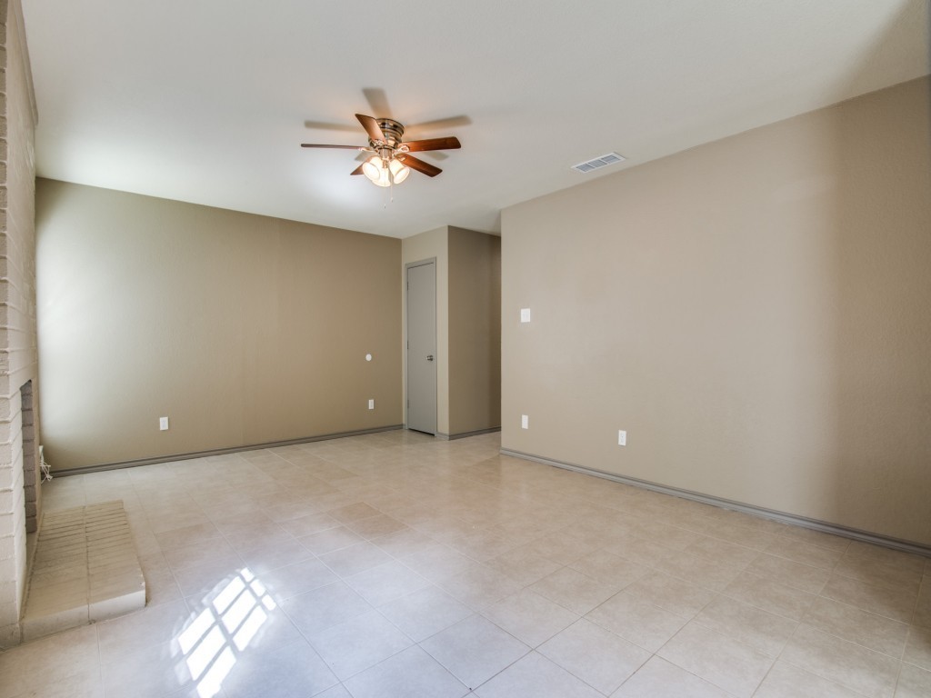 7716 Sable Lane North Richland Hills TX 76182