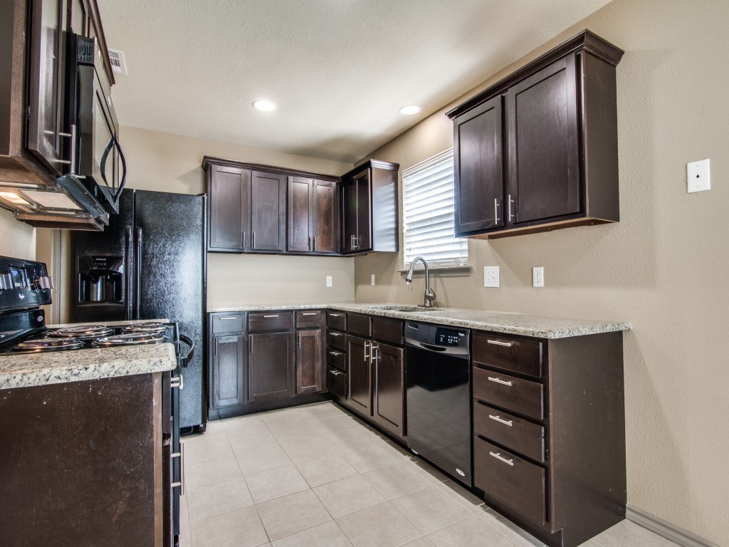 7716 Sable Lane North Richland Hills TX 76182
