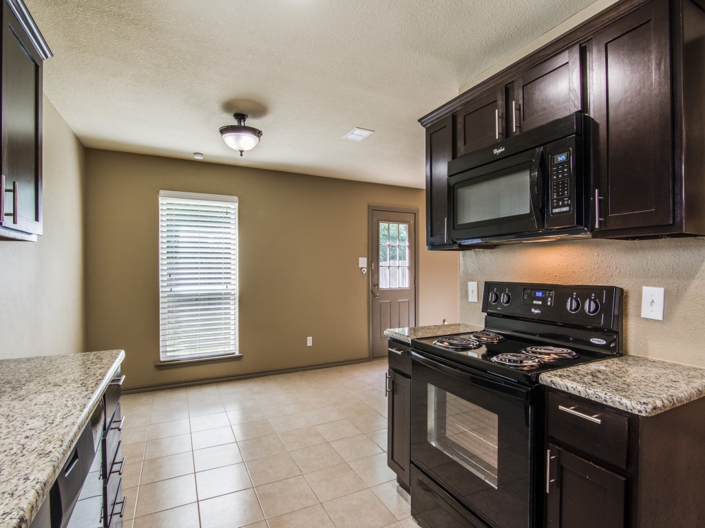 7716 Sable Lane North Richland Hills TX 76182