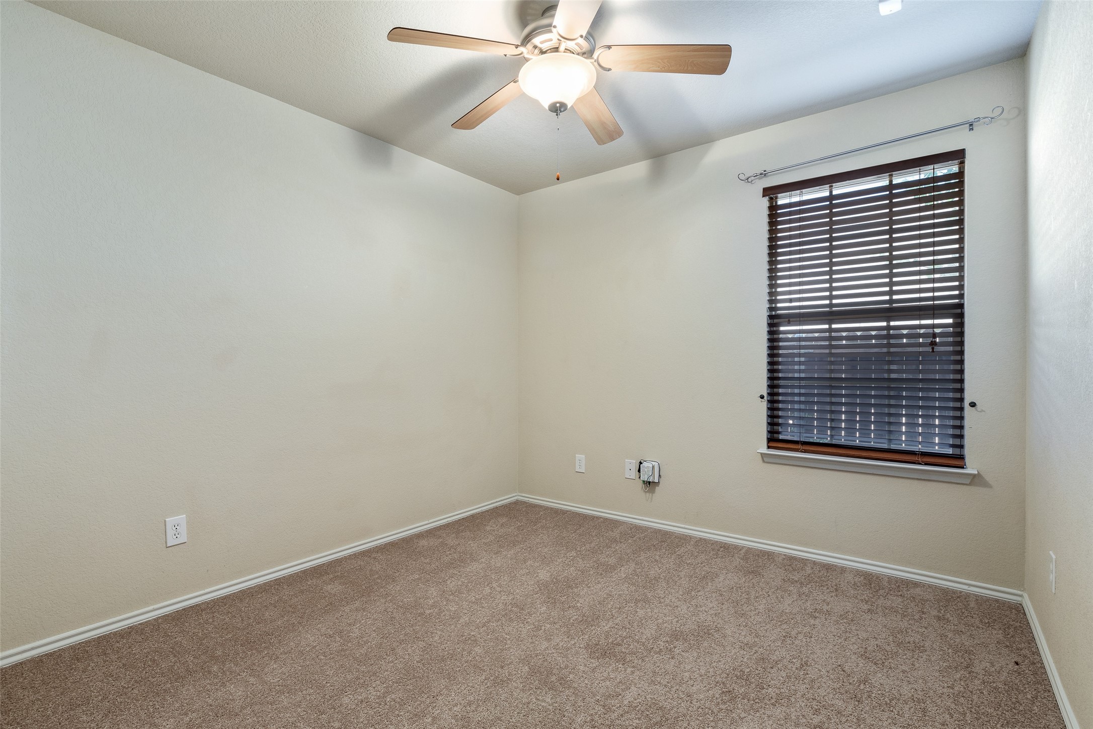 3917 Mantis Street Fort Worth TX 76106