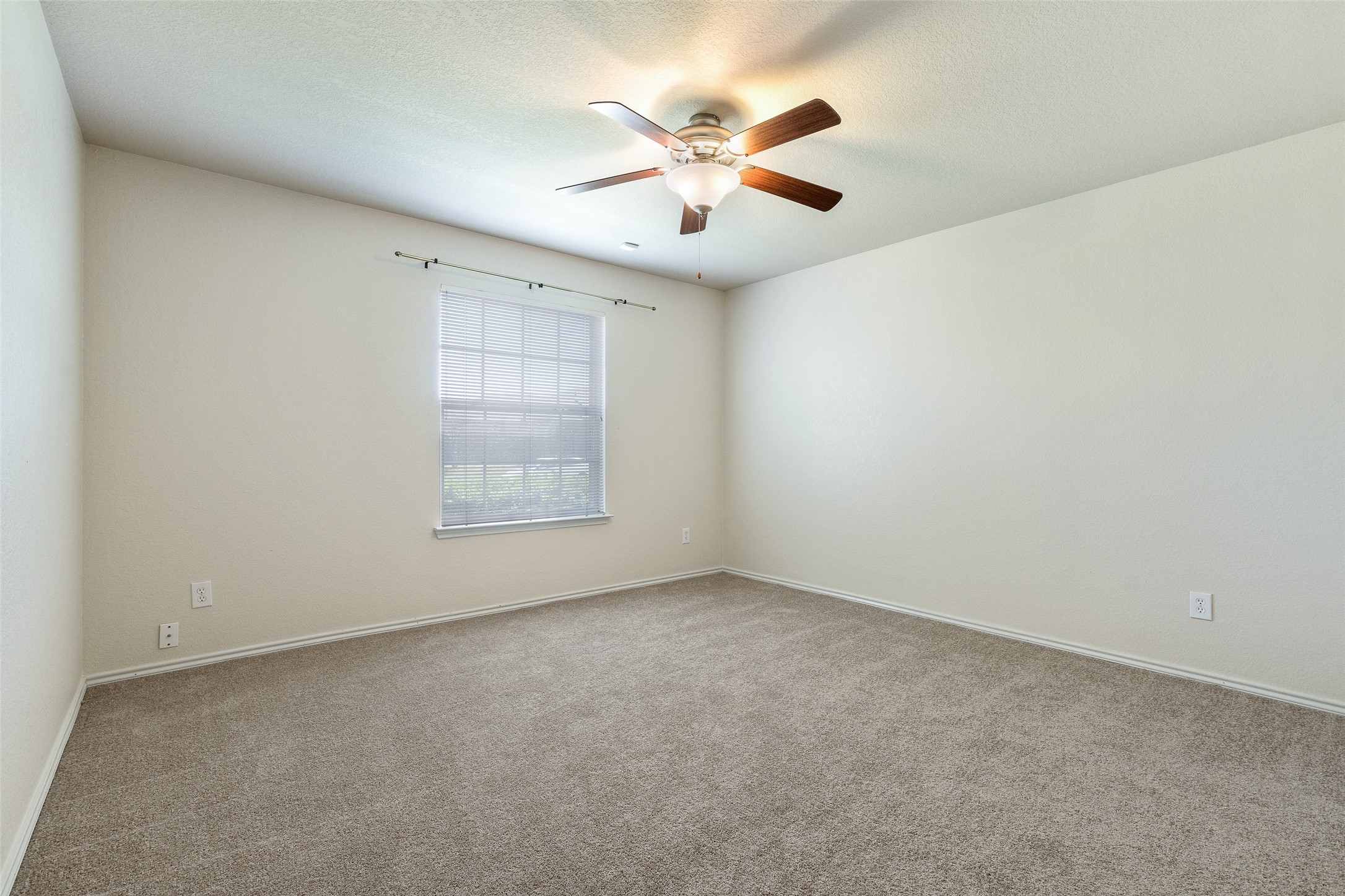 3917 Mantis Street Fort Worth TX 76106