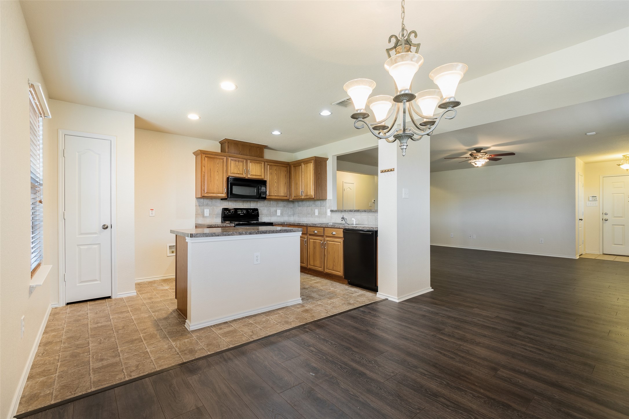 3917 Mantis Street Fort Worth TX 76106