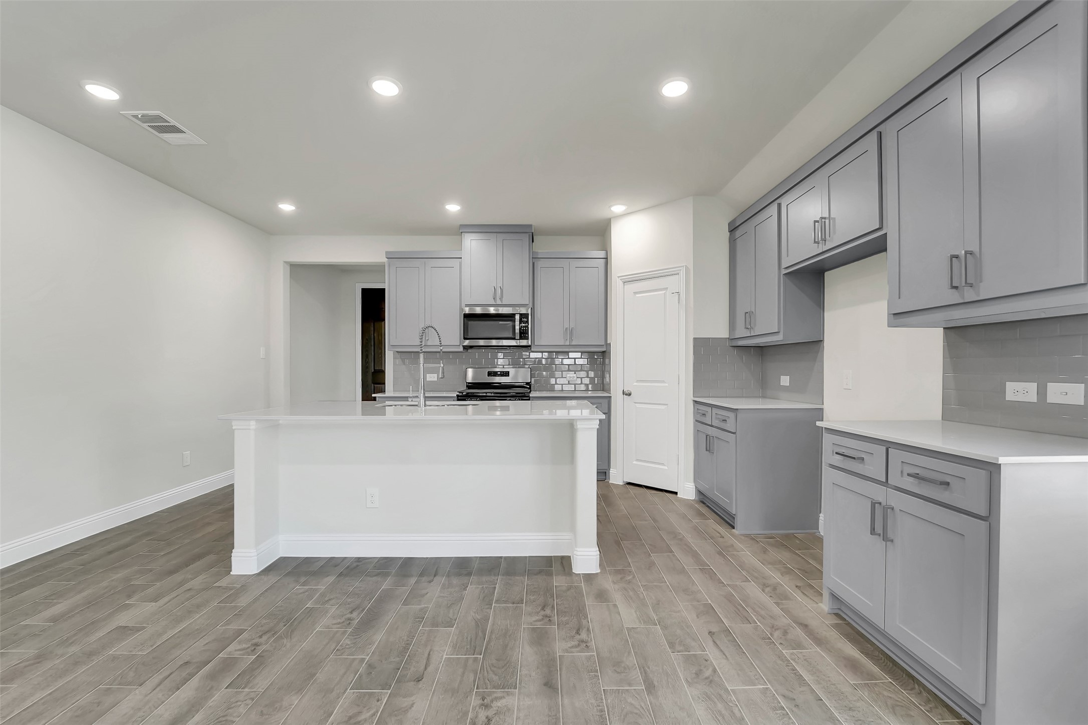 2905 Cantoni Creek Princeton TX 75407