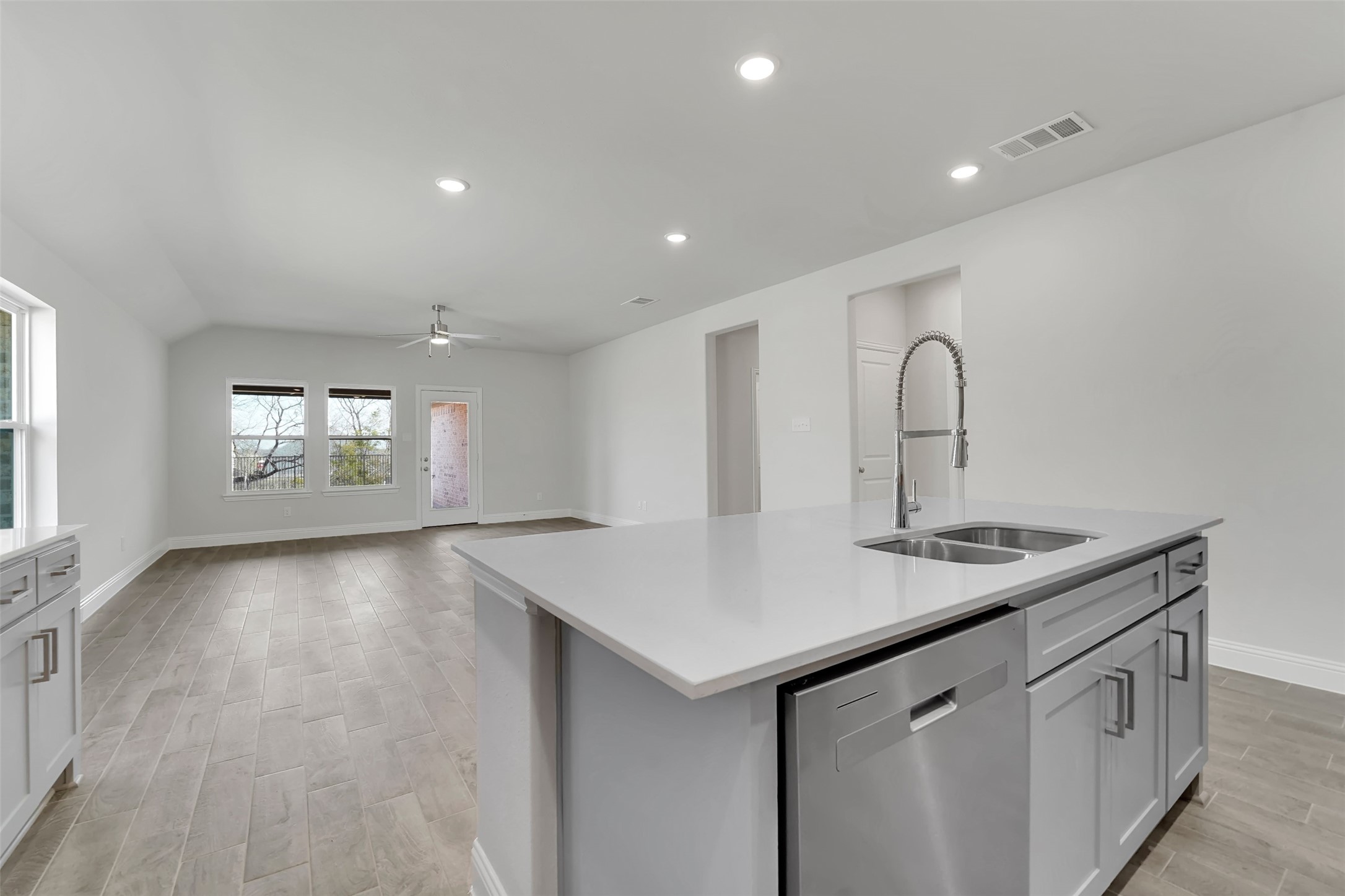 2905 Cantoni Creek Princeton TX 75407