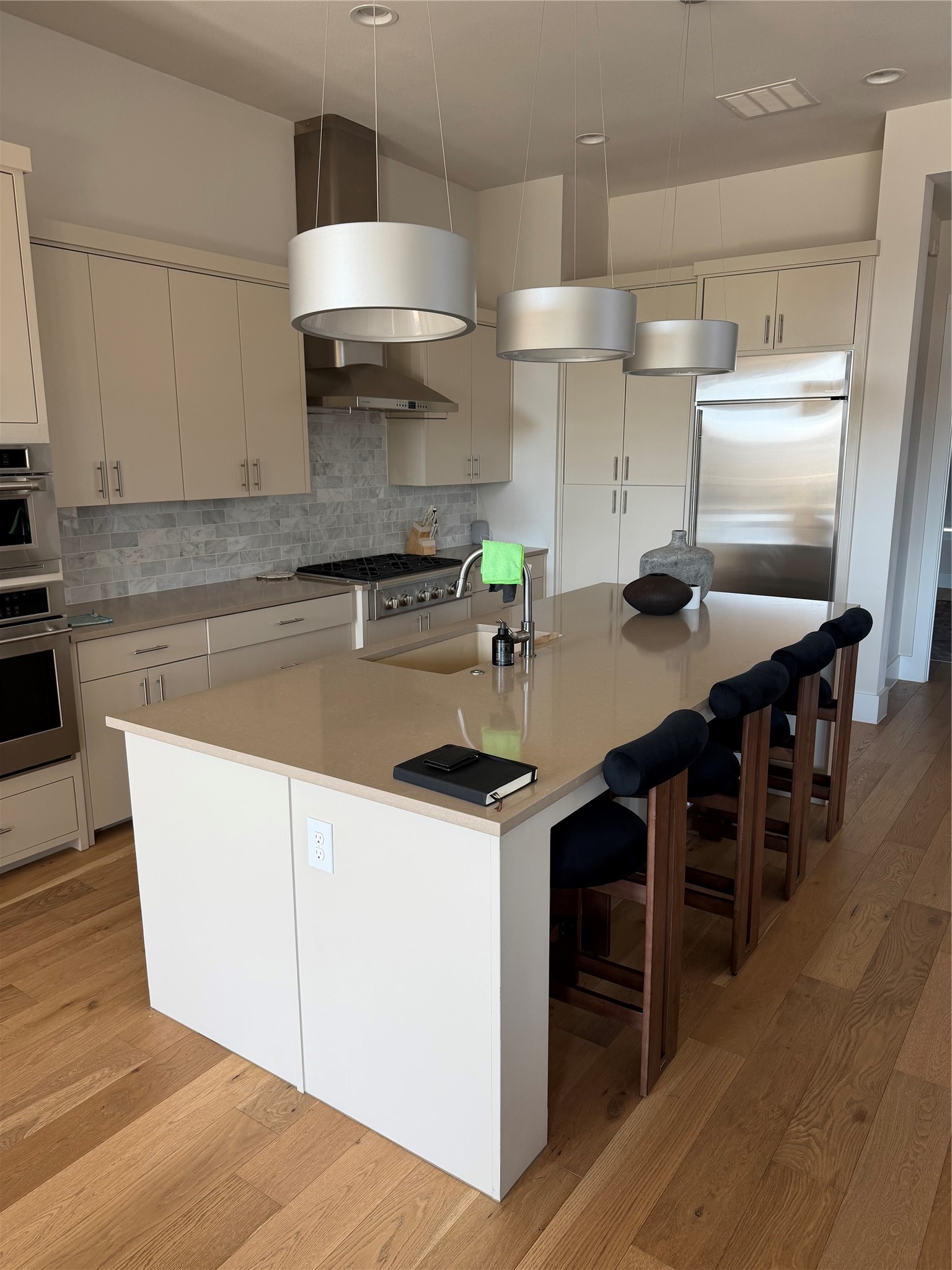 7606 Element Plano TX 75024