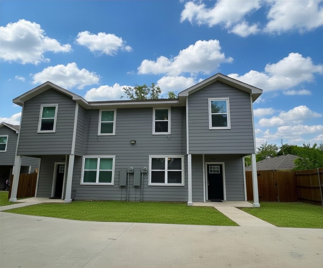 522-524 E State Highway 11 Tom Bean TX 75489