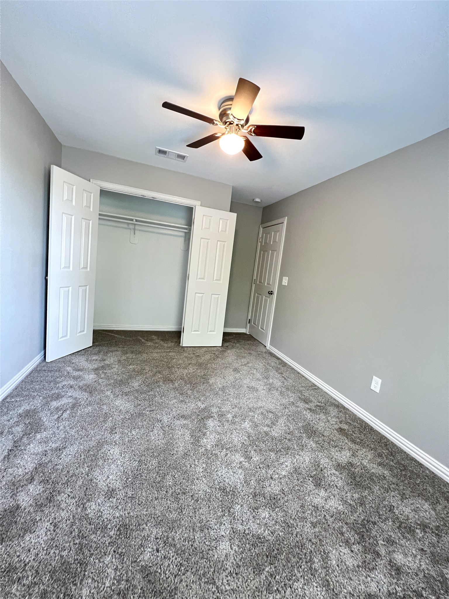 522-524 E State Highway 11 Tom Bean TX 75489