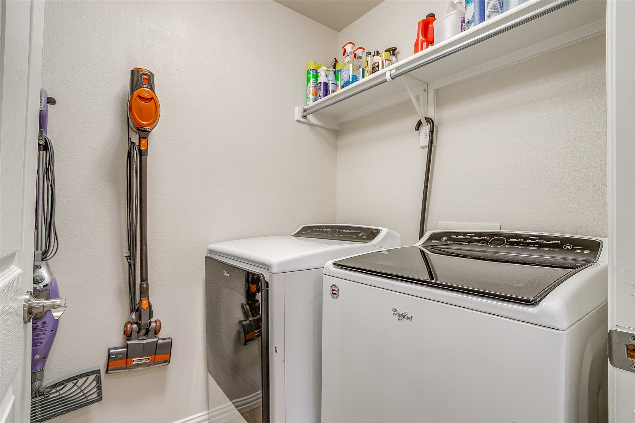 1936 Canterbury Drive Bedford TX 76021
