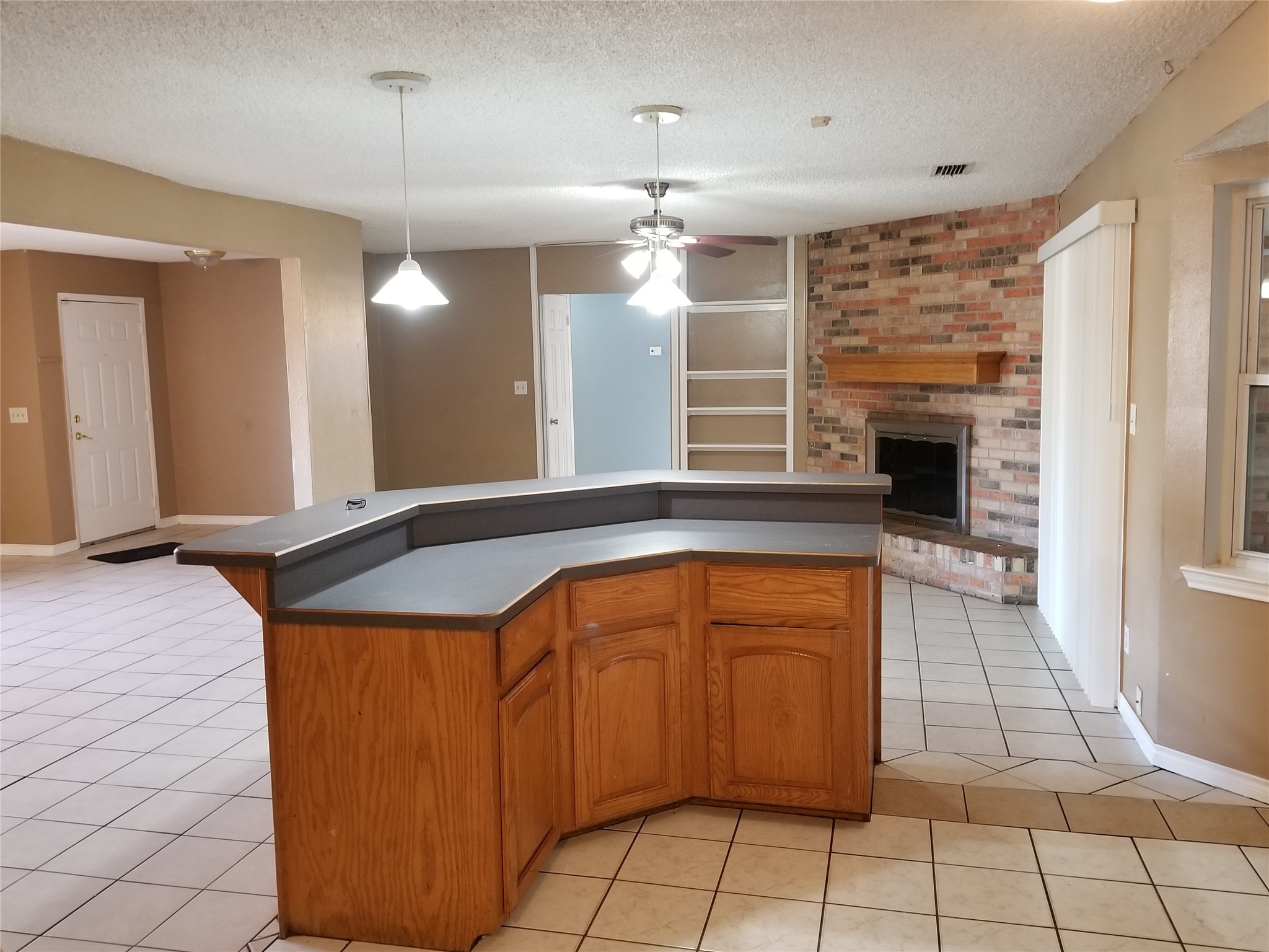 204 Woodlawn Drive Keene TX 76059