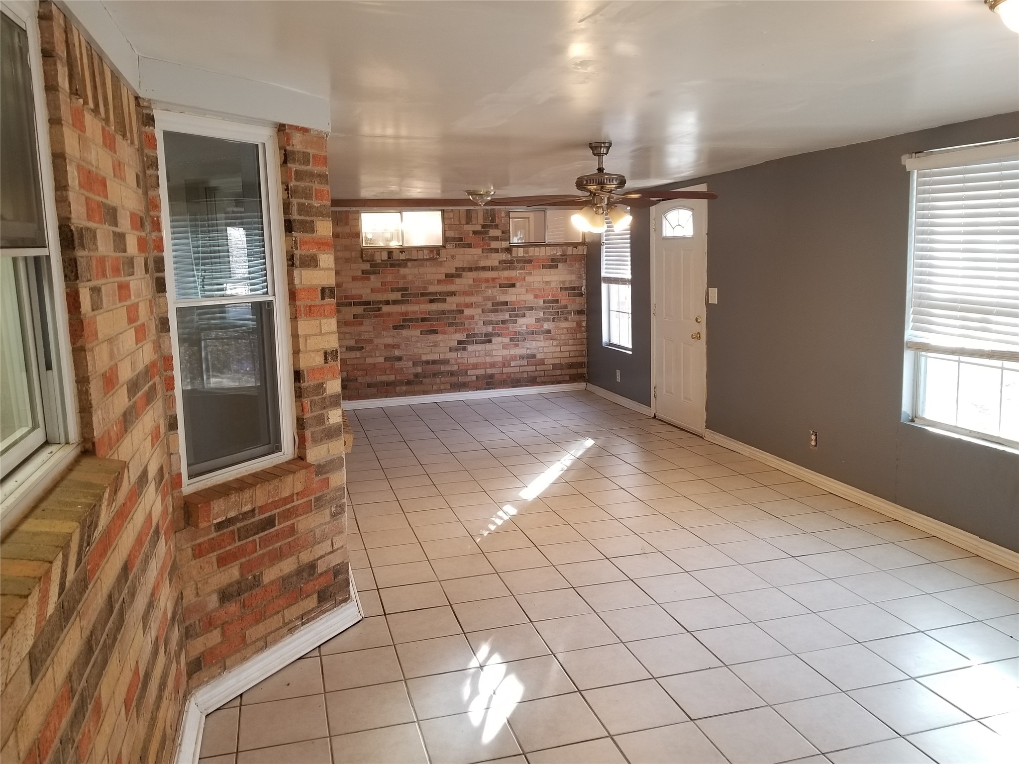 204 Woodlawn Drive Keene TX 76059