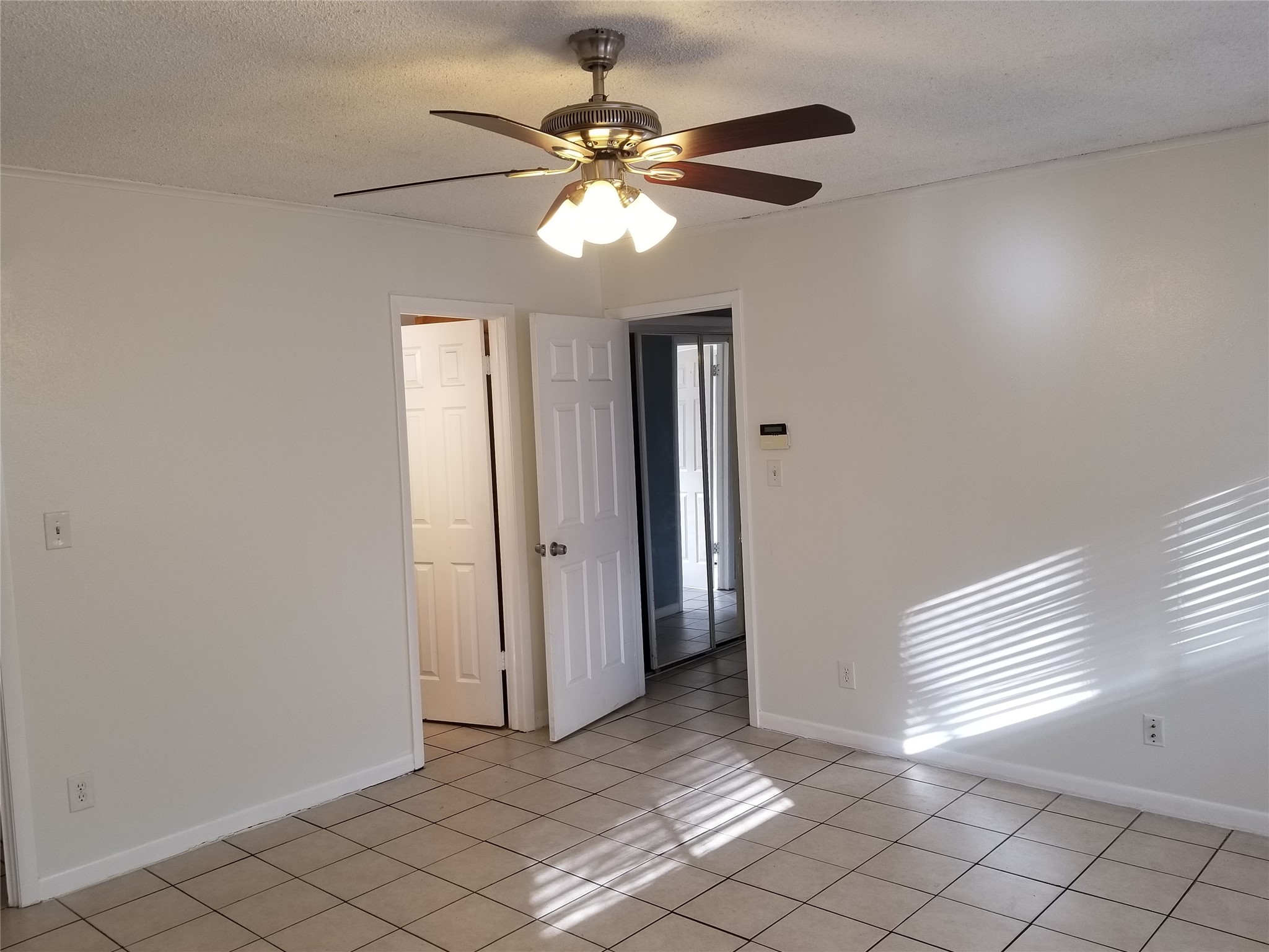 204 Woodlawn Drive Keene TX 76059