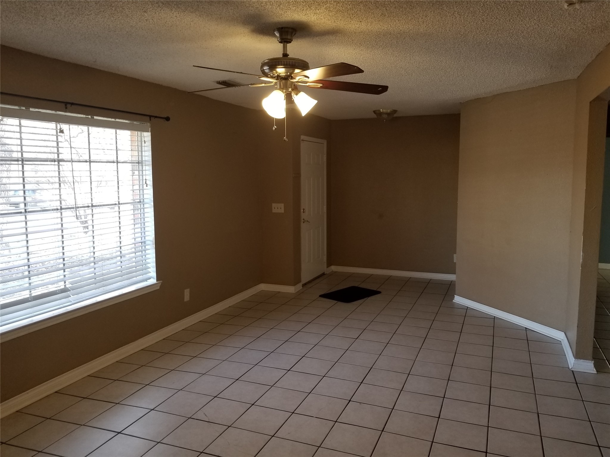 204 Woodlawn Drive Keene TX 76059