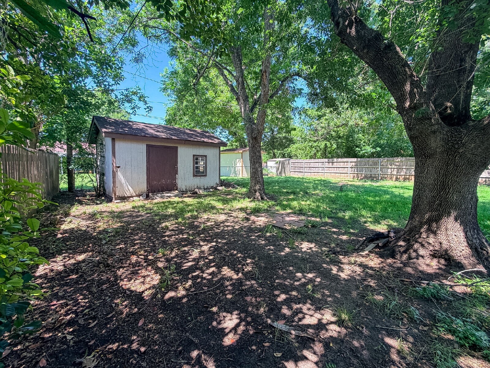 712 Pecan Street Burleson TX 76028