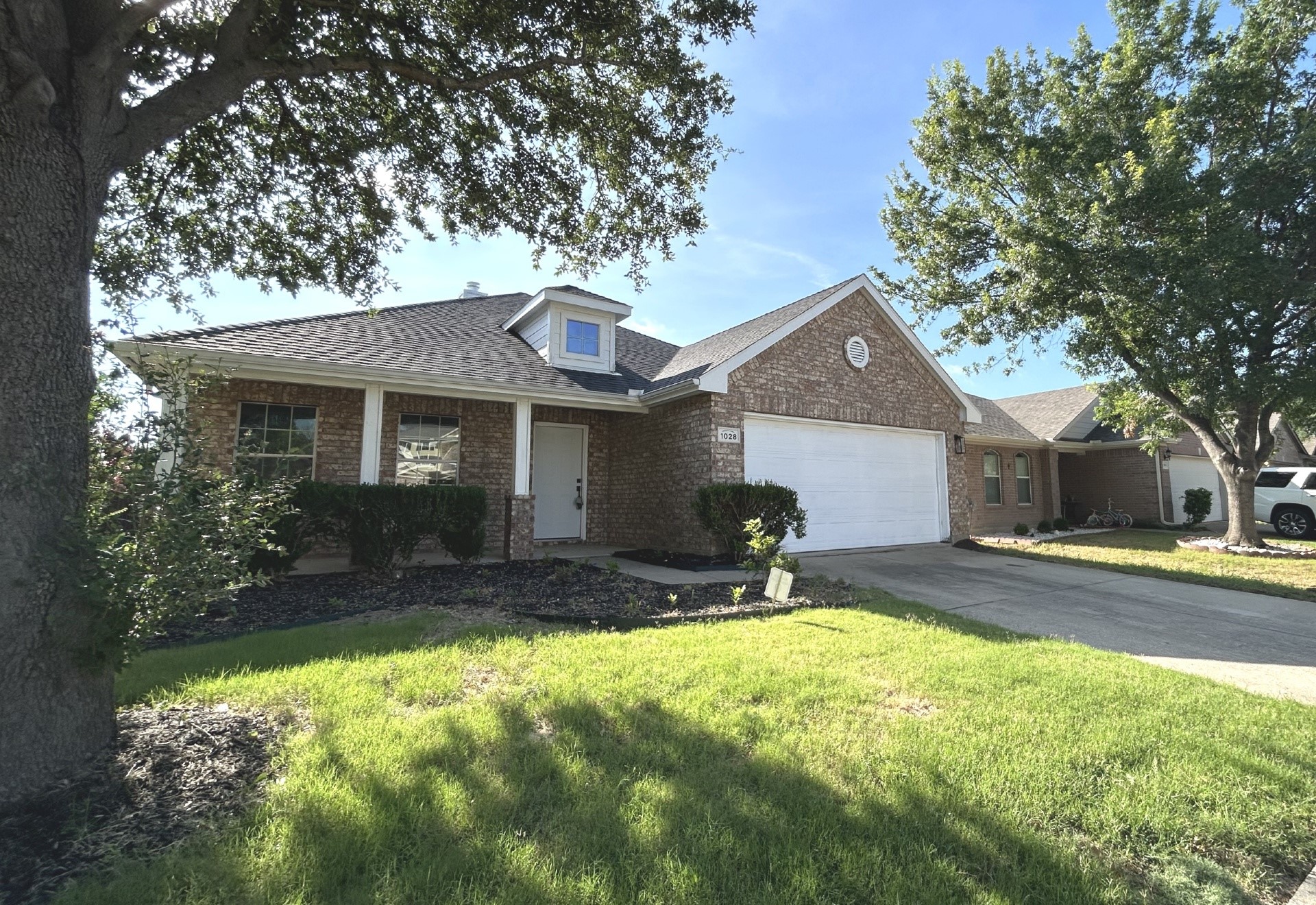 1028 Aviary Drive Aubrey TX 76227