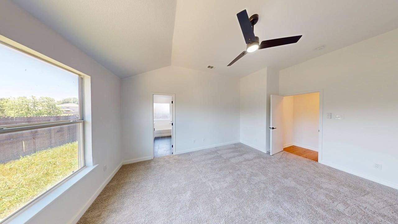 1028 Aviary Drive Aubrey TX 76227
