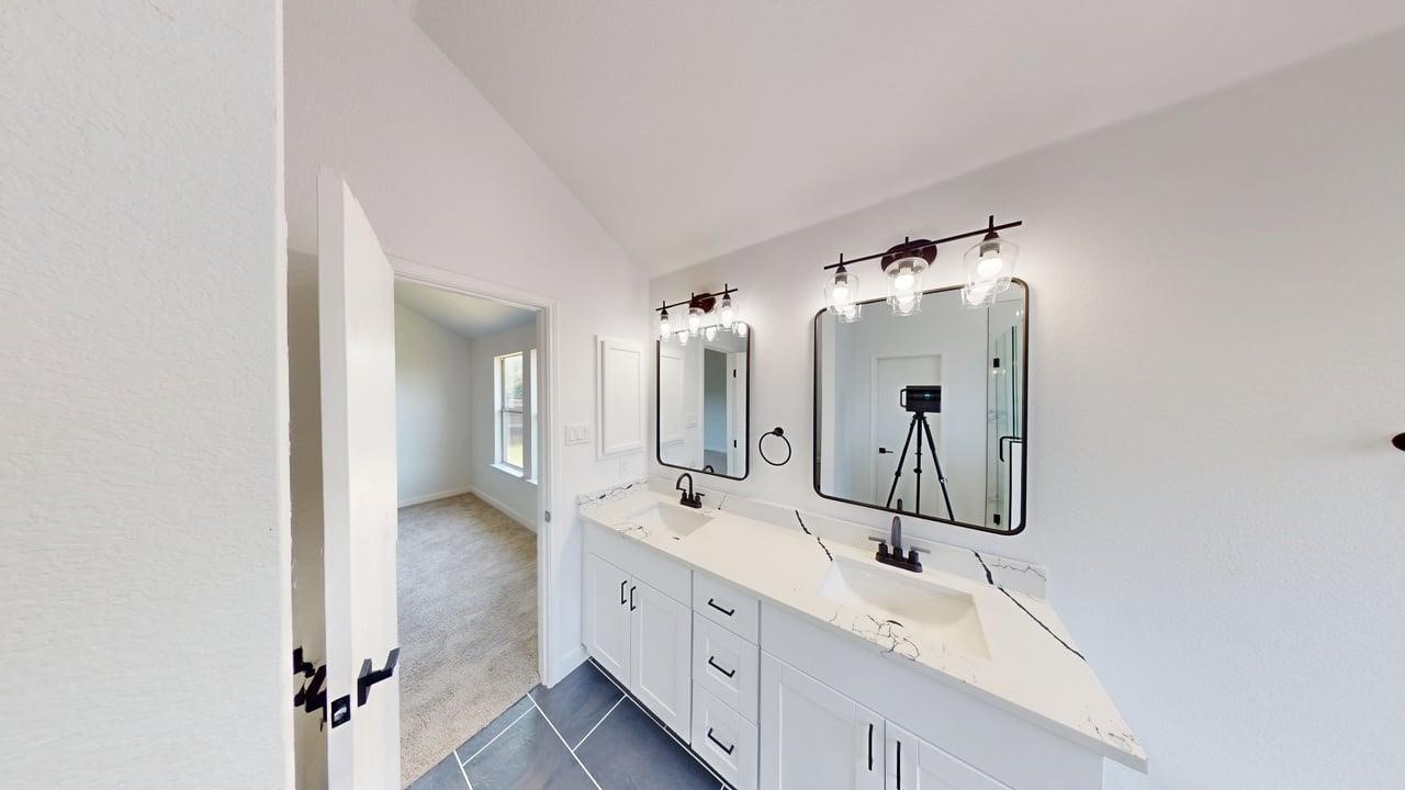 1028 Aviary Drive Aubrey TX 76227