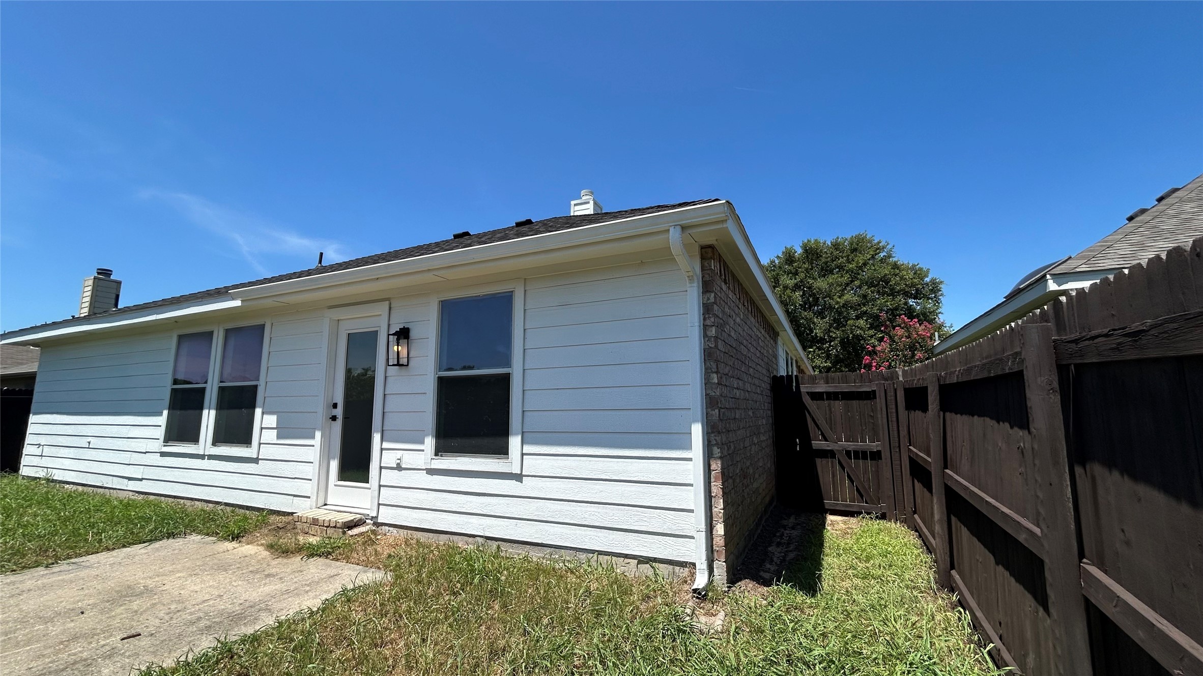 1028 Aviary Drive Aubrey TX 76227